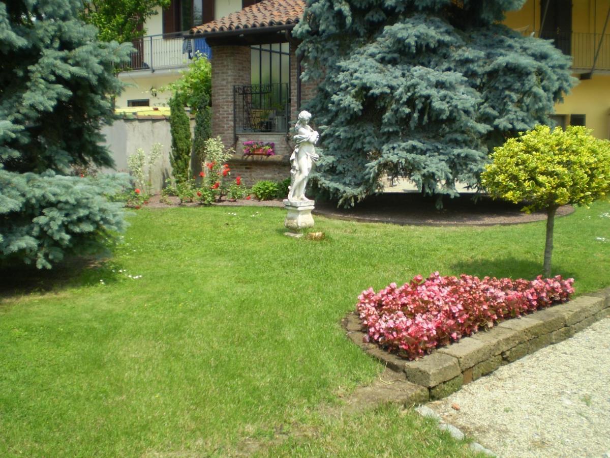 Casa Del Grande Vecchio Airasca Exterior foto